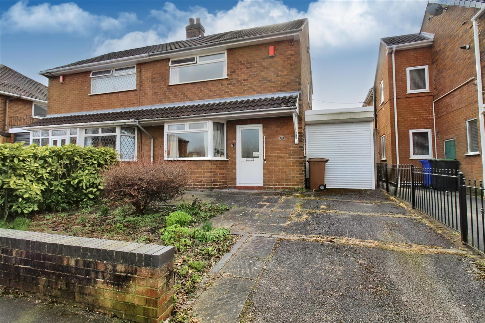 Field Avenue, Baddeley Green, Stoke-On-Trent